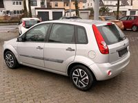 Gebraucht Ford Fiesta 80 PS (58 kW) 2007 Grau Kleinwagen