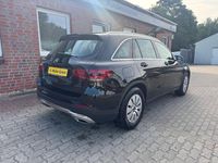 Gebraucht Mercedes GLC220 194 PS (142 kW) 2021 Schwarz SUV