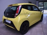 Gebraucht Toyota Aygo X-cite 69 PS (50 kW) 2016 Gelb Kleinwagen