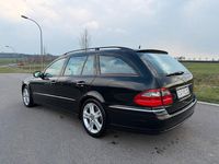 Gebraucht Mercedes E200 184 PS (135 kW) 2007 Schwarz Kombi