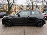 Gebraucht Mini Cooper S Essential 178 PS (130 kW) 2022 Schwarz Kleinwagen