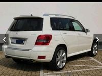 Gebraucht Mercedes GLK300 231 PS (169 kW) 2010 Weiß SUV