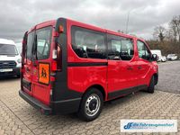 Gebraucht Opel Vivaro 90 PS (66 kW) 2015 Rot Van / Kleinbus