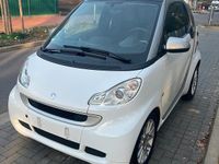 Gebraucht Smart ForTwo Coupé 71 PS (52 kW) 2011 Weiß Coupé