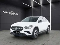Gebraucht Mercedes GLA250 Night 163 PS (119 kW) 2025 Weiß SUV