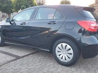 Gebraucht Mercedes A180 109 PS (80 kW) 2013 Schwarz Limousine