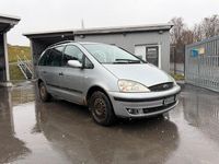 Gebraucht Ford Galaxy 116 PS (85 kW) 2003 Silber Van / Kleinbus