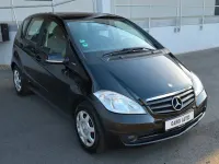 Gebraucht Mercedes A180 116 PS (85 kW) 2011 Schwarz Kleinwagen