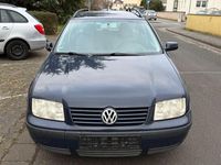 Second-hand VW Bora 110 CP (80 kW) 2002 Albastru Break