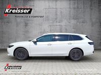Gebraucht VW Passat Elegance 150 PS (110 kW) 2024 Weiß (pure white) Kombi