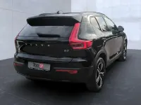 Używany Volvo XC40 Plus 163 KM (119 kW) 2023 Czarny SUV