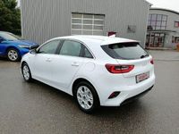 Neu Kia Ceed Vision 99 PS (72 kW) 2025 Weiß Kleinwagen