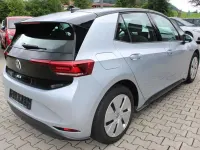 Gebraucht VW ID.3 Pro 106 kW (145 PS) 2022 Scale silver (silber) Kleinwagen