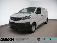 Używany Opel Vivaro-e Combi 100 kW (136 KM) 2024 Biały Van
