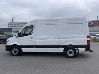 Gebraucht Mercedes Sprinter 163 PS (119 kW) 2018 Arktikweiß Van