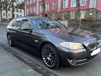 Gebraucht BMW 525 204 PS (150 kW) 2010 Braun Kombi