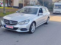 Gebraucht Mercedes E220 170 PS (125 kW) 2013 Iridiumsilber  metalliclack Kombi