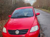Gebraucht VW Fox 54 PS (39 kW) 2006 Rot Kleinwagen