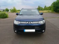 Gebraucht Mitsubishi Outlander 150 PS (110 kW) 2012 Blau SUV