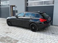 Gebraucht BMW 120 Advantage 184 PS (135 kW) 2018 Schwarz Kleinwagen