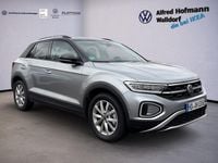 Gebraucht VW T-Roc Style 150 PS (110 kW) 2025 Pyritsilber metallic / schwarz SUV