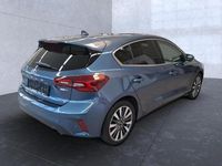 Gebraucht Ford Focus Titanium 155 PS (114 kW) 2022 Chromablau (blau) Limousine