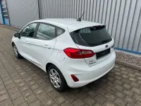 Gebraucht Ford Fiesta Cool & Connect 75 PS (55 kW) 2020 Weiß Kleinwagen