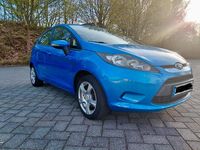Second-hand Ford Fiesta 2011 Albastru Hatchback