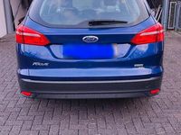 Gebraucht Ford Focus 125 PS (91 kW) 2016 Blau Kombi