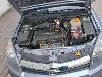 Gebraucht Opel Astra 105 PS (77 kW) 2005 Silber Kombi