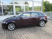 Gebraucht Audi A3 Ambiente 179 PS (131 kW) 2015 Violet Limousine
