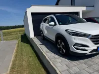 Gebraucht Hyundai Tucson 177 PS (130 kW) 2017 Weiß SUV