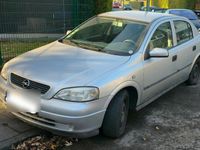 Gebraucht Opel Astra 101 PS (74 kW) 1999 Silber Limousine