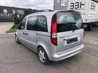 Gebraucht Mercedes Vaneo 125 PS (91 kW) 2003 Silber Van / Kleinbus