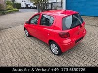 Gebraucht Toyota Yaris Sol 87 PS (63 kW) 2003 Rot Limousine