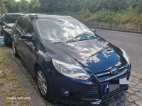 Gebraucht Ford Focus SYNC Edition 125 PS (91 kW) 2014 Schwarz Limousine
