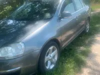 Gebraucht VW Jetta 105 PS (77 kW) 2007 Silber Limousine