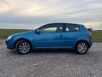 Gebraucht VW Golf V 102 PS (75 kW) 2005 Blau Kleinwagen