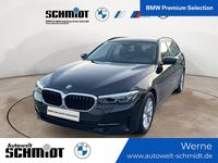 Gebraucht BMW 530 Sport Line 286 PS (210 kW) 2024 Saphirschwarz Kombi