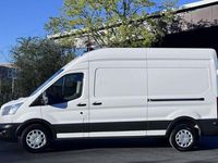 Gebraucht Ford Transit Trend 170 PS (125 kW) 2018 Weiß Van / Kleinbus
