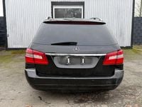 Gebraucht Mercedes E200 136 PS (100 kW) 2010 Schwarz Kombi