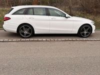 Gebraucht Mercedes C220 170 PS (125 kW) 2015 Weiß Limousine