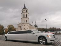 Używany Chrysler 300C 360 KM (264 kW) 2011 Sedan/Limuzyna
