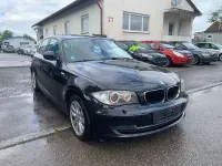Gebraucht BMW 118 Sport Line 143 PS (105 kW) 2011 Saphirschwarz Kleinwagen