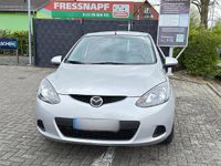 Gebraucht Mazda 2 Inclusive 75 PS (55 kW) 2009 Silber Kleinwagen