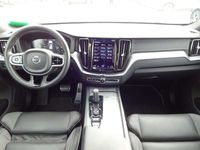 gebraucht Volvo XC60 B4 R Design AWD AHK Standhz Pano ACC 360°