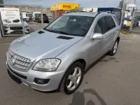 Second-hand Mercedes ML320 224 CP (164 kW) 2007 Argintiu SUV
