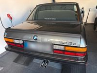 Gebraucht BMW 525 Shadowline 129 PS (94 kW) 1987 Grau Limousine