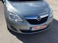 Gebraucht Opel Meriva Edition 120 PS (88 kW) 2010 Silber Van / Kleinbus