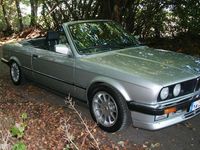 Gebraucht BMW 325 Cabriolet 171 PS (125 kW) 1986 Silber Cabrio